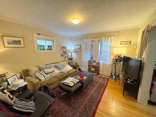 140 Vassal Ln #1 - Photo 5 of 16