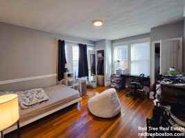 featured image of 299 Chestnut Hill Ave #1