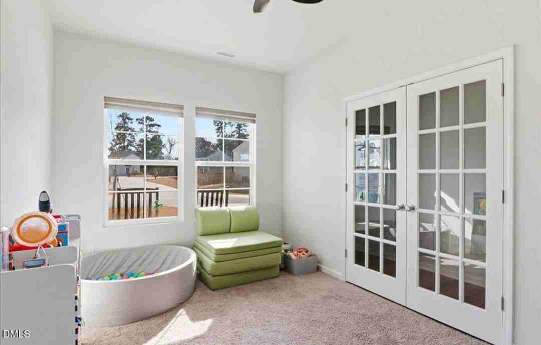 20 Roseshell Way #NA - Photo 2 of 14