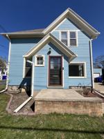 featured image of 1208 1/2 N Superior St