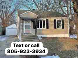 featured image of 2210 N Flora Ave #NA