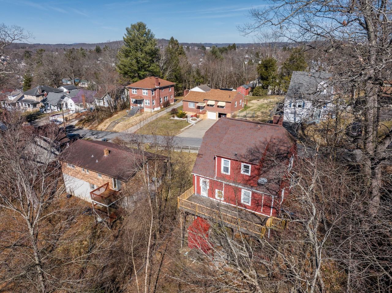 228 Crawford St #B - Photo 7 of 23