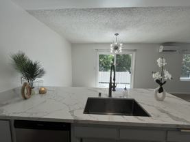 445 E Magnolia Blvd - Photo 1 of 1