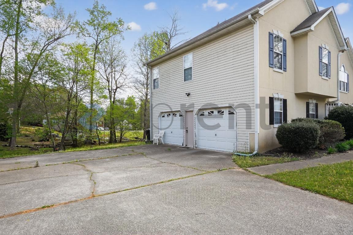 3968 Broken Horn Ct #1 - Photo 2 of 23