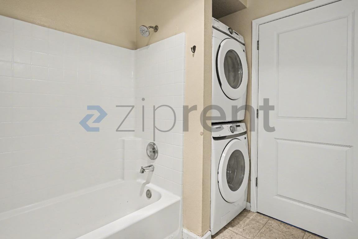 15060 Nw Central Dr #1104 - Photo 7 of 15