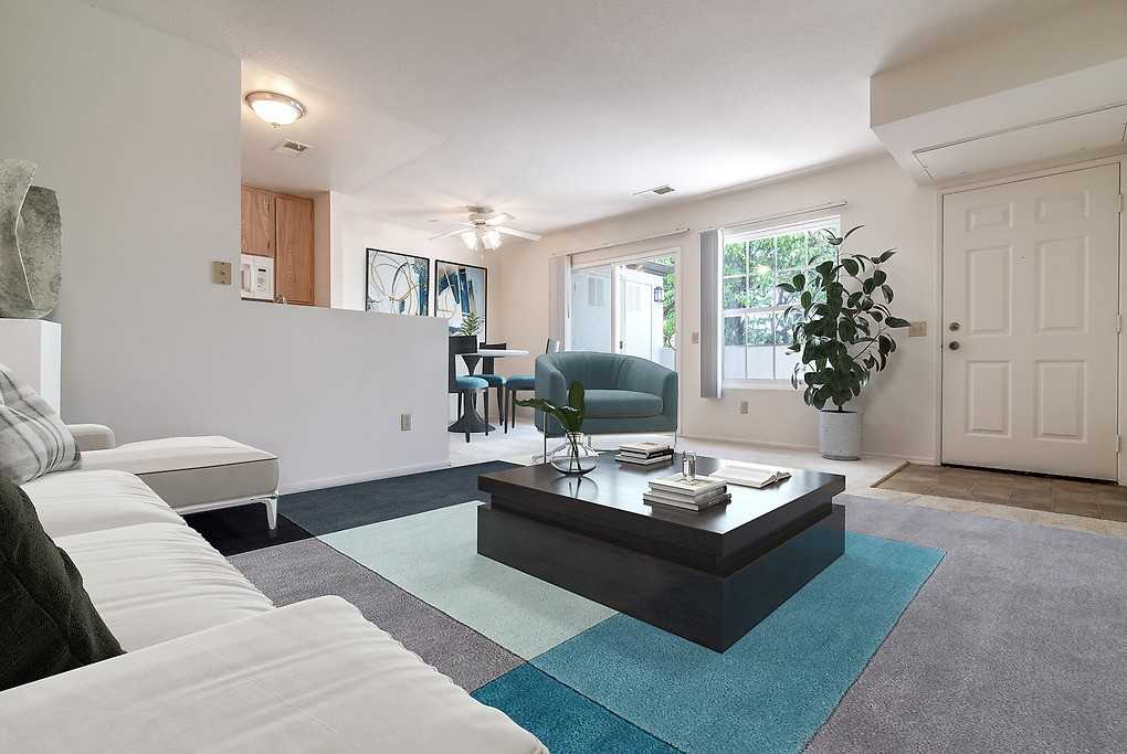 Camino Ruiz Square - Photo 5 of 40