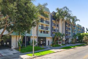 featured image of 333 S Catalina St