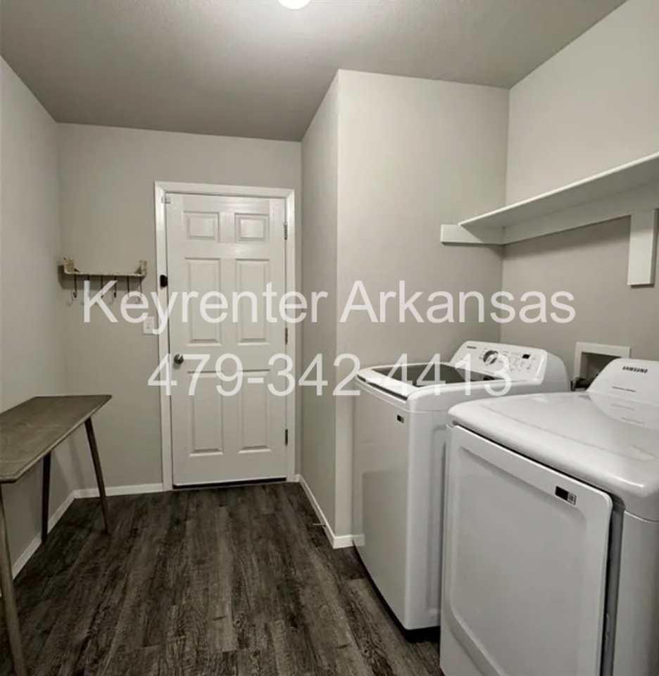 2983 W Azurite St - Photo 6 of 21