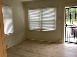 featured image of 404 Murray St