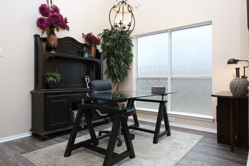 6010 Wood Bayou Dr - Photo 4 of 41