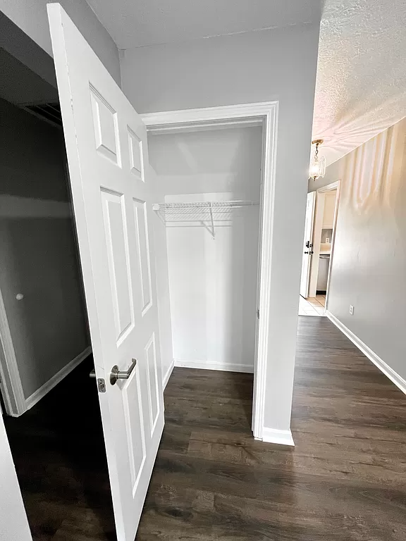 3860 S Cramer Cir - Photo 6 of 36