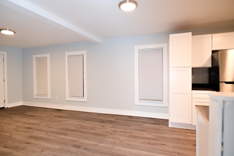 107 John St #1R - Photo 2 of 8
