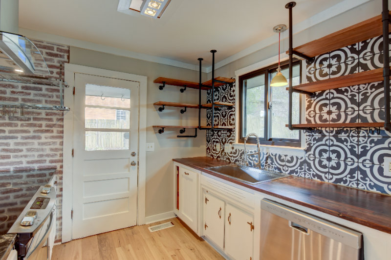 551 Bonerwood Dr - Photo 7 of 30