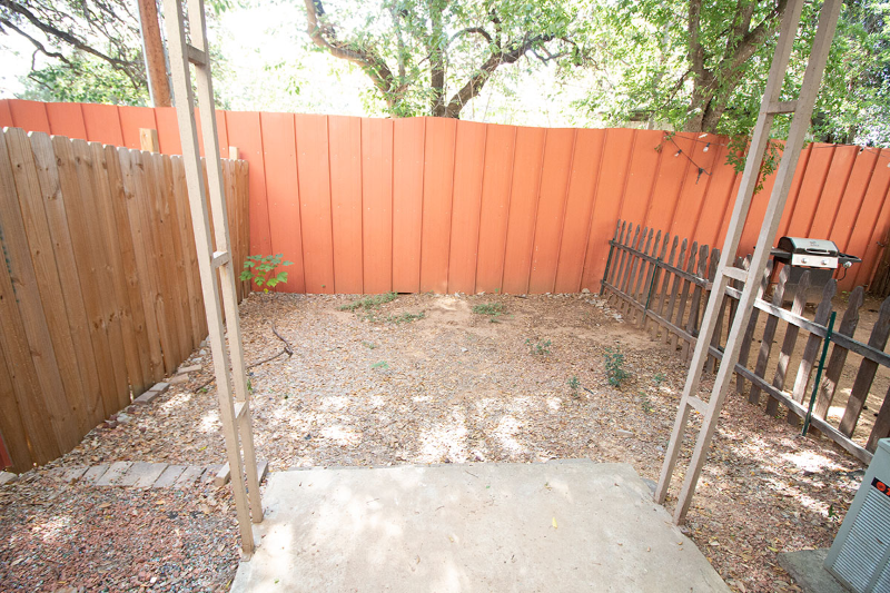 114 Scofield Ave #103 - Photo 4 of 14