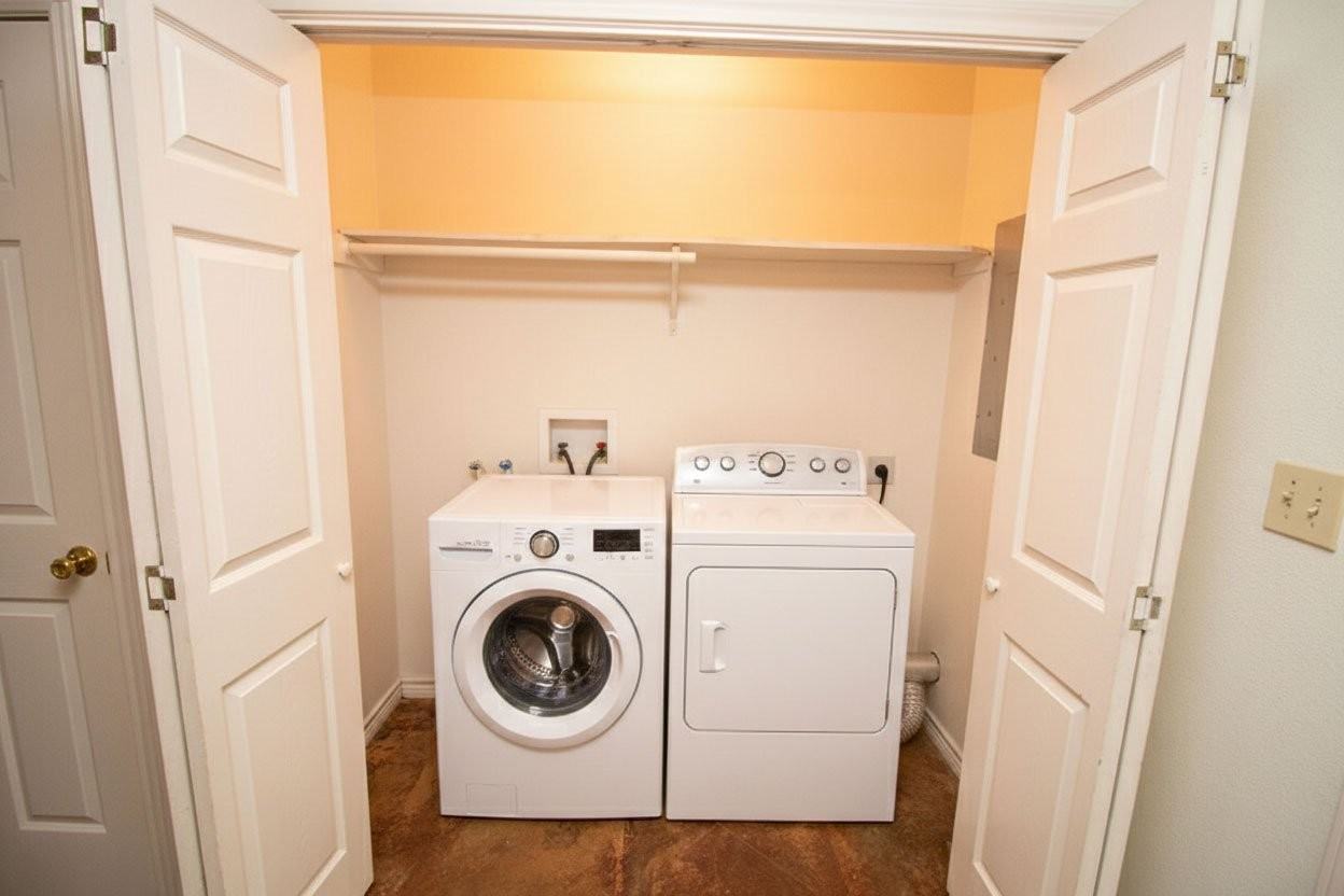 114 Scofield Ave #103 - Photo 7 of 14