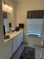 featured image of 2 Roomatbalsam Court #2
