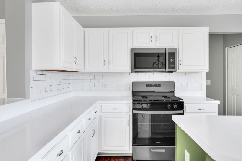 121 Deer Ridge Ln - Photo 4 of 20