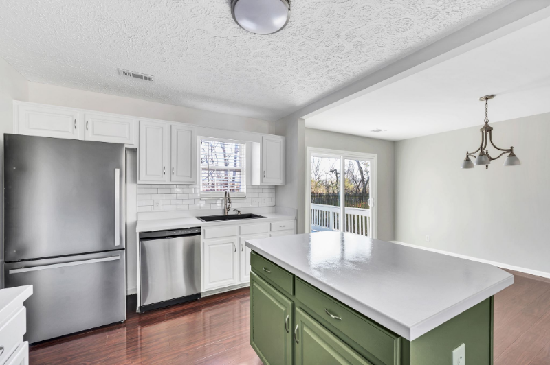 121 Deer Ridge Ln - Photo 6 of 20