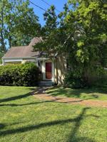 featured image of 2944 Primrose Cir