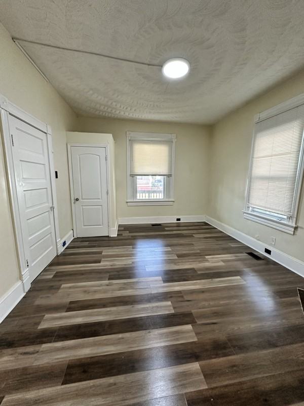 127 Poplar Ave #1 - Photo 5 of 11