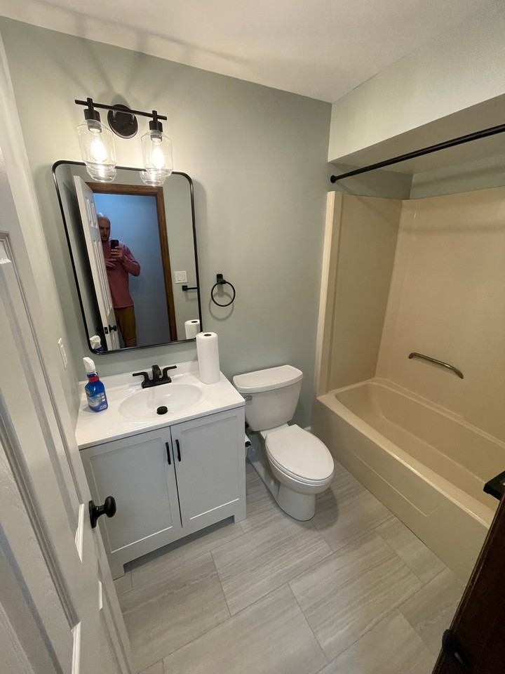 10 Edgewood Ter #4 - Photo 3 of 11