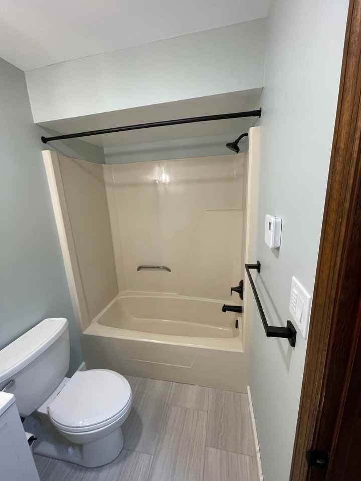 10 Edgewood Ter #4 - Photo 4 of 11