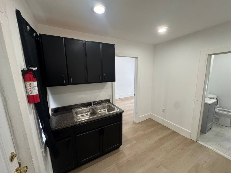 287 6th St - Photo 7 of 9