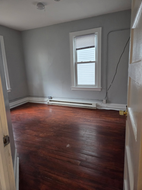 54 Crown St #2 - Photo 6 of 6