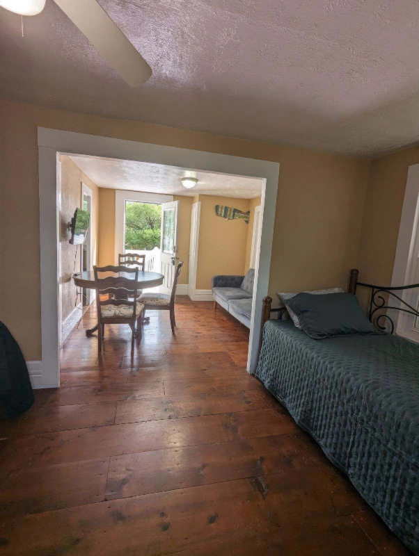 119 S Rife St #B - Photo 2 of 10