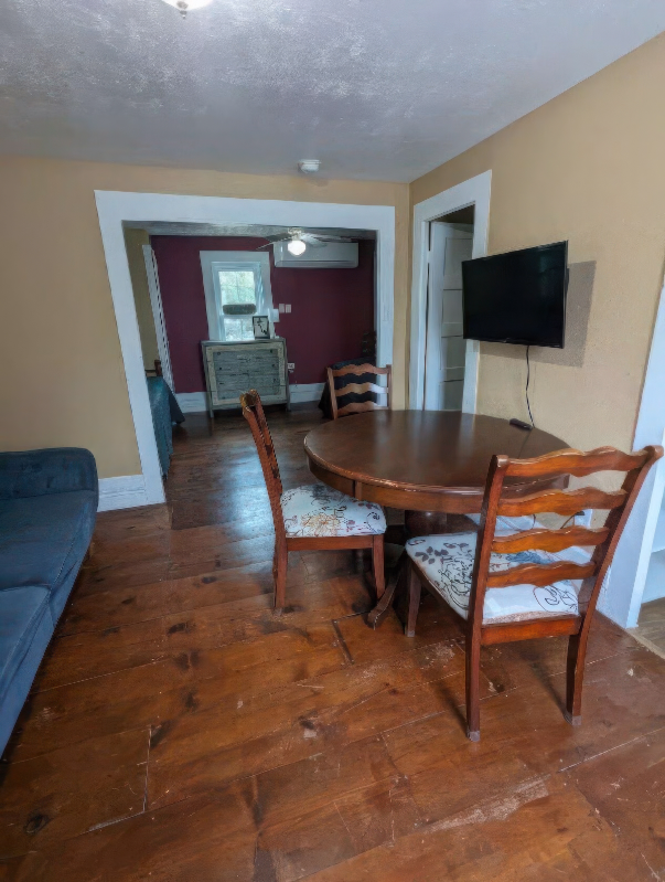 119 S Rife St #B - Photo 6 of 10