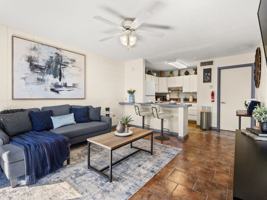 featured image of 710 Iris St #207