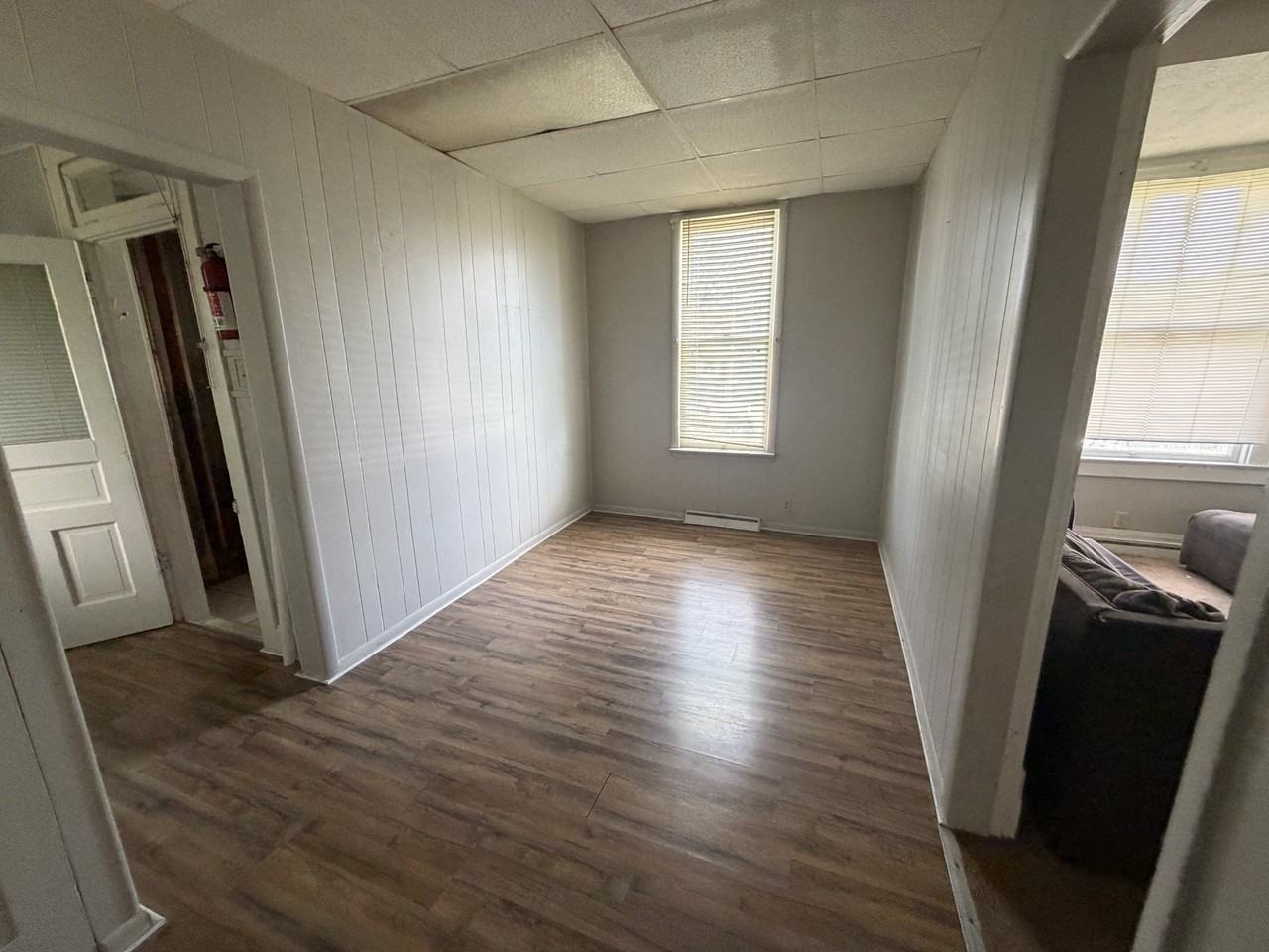 119 Vaughn St - Photo 6 of 8