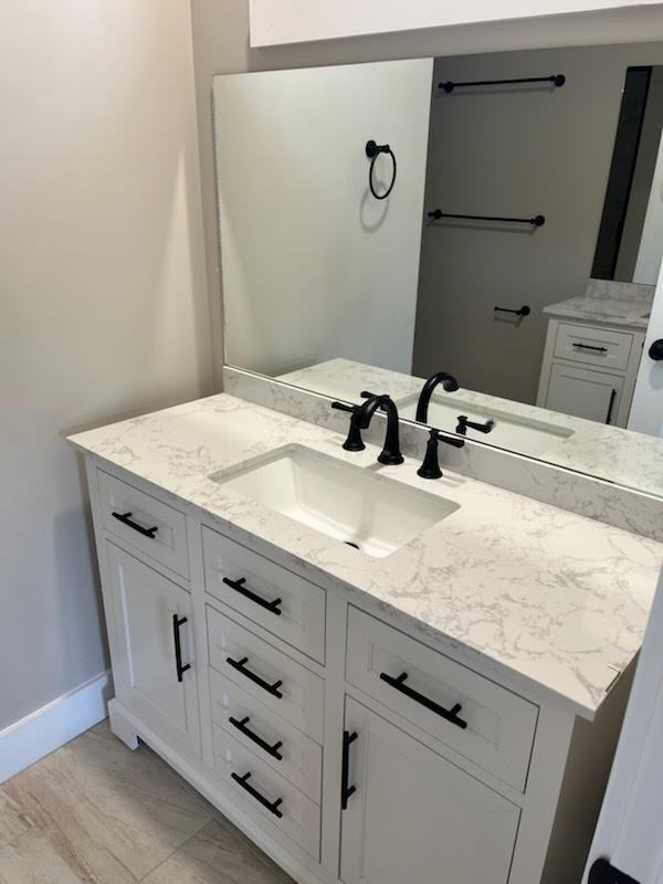 37 Alex Dr - Photo 5 of 13