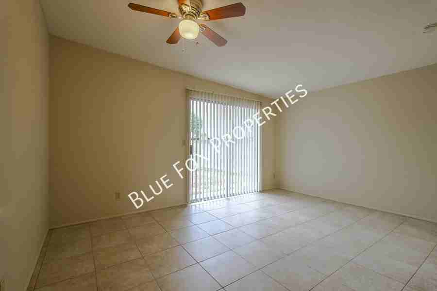 2618 S Camino Seco - Photo 4 of 22