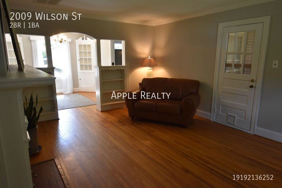 2009 Wilson St - Photo 5 of 25