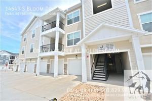 featured image of 14643 S Bloom Dr #J204