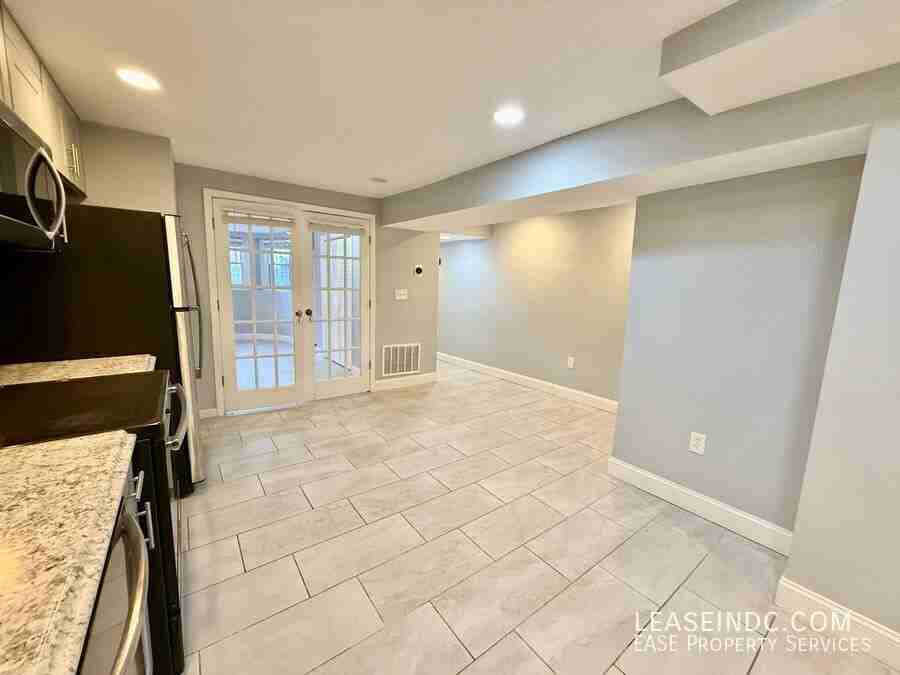 55 Quincy Pl Nw #B - Photo 6 of 15