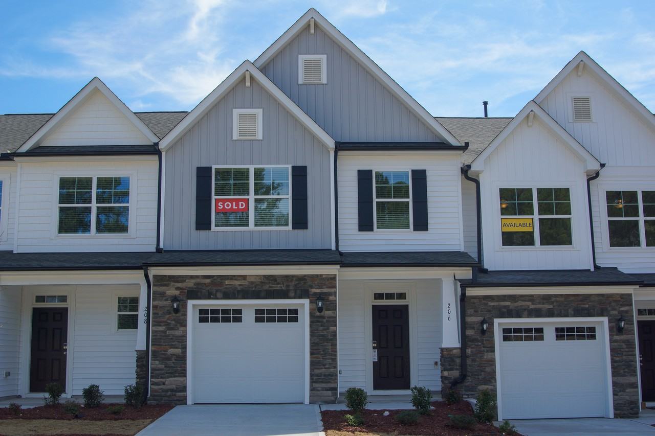 206 Oakchest Ct #1 - Photo 2 of 50