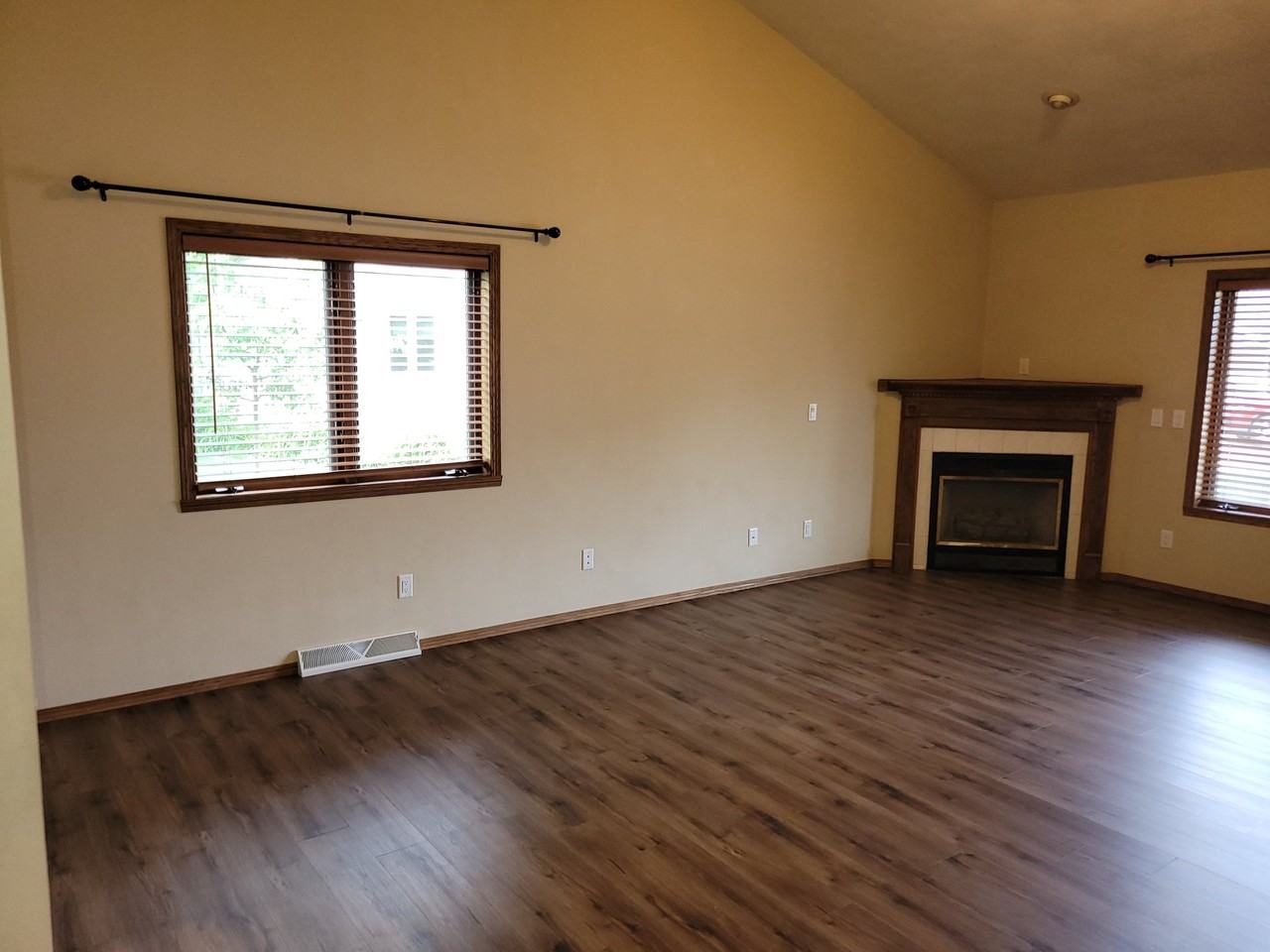 13 Century Ct - Photo 2 of 9