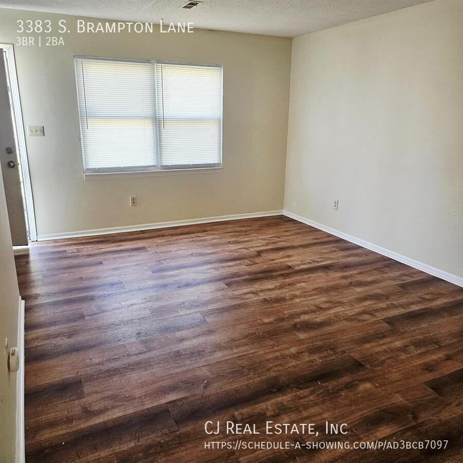 3383 S Brampton Ln - Photo 3 of 11