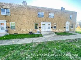 2114 Market Ave N #2 - Photo 1 of 1