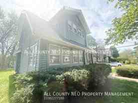 126 E Mapledale Ave #B - Photo 1 of 1