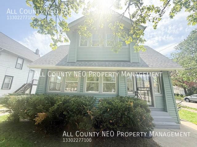 126 E Mapledale Ave #B - Photo 3 of 18