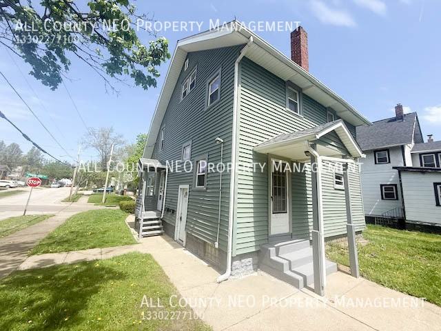 126 E Mapledale Ave #B - Photo 4 of 18