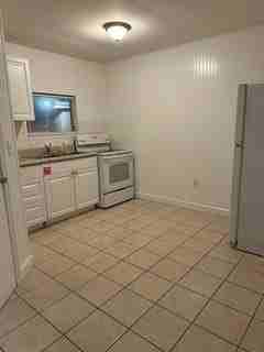 2005 Bayshore Rd #2005B - Photo 2 of 10