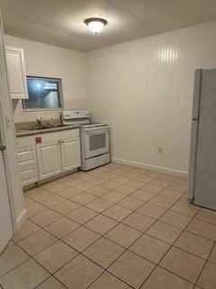 2005 Bayshore Rd #2005B - Photo 5 of 10