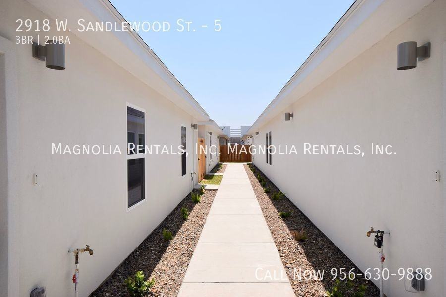 2918 W Sandlewood St #5 - Photo 3 of 10