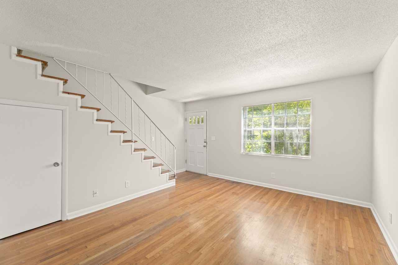 1400 Church St #K - Photo 4 of 13