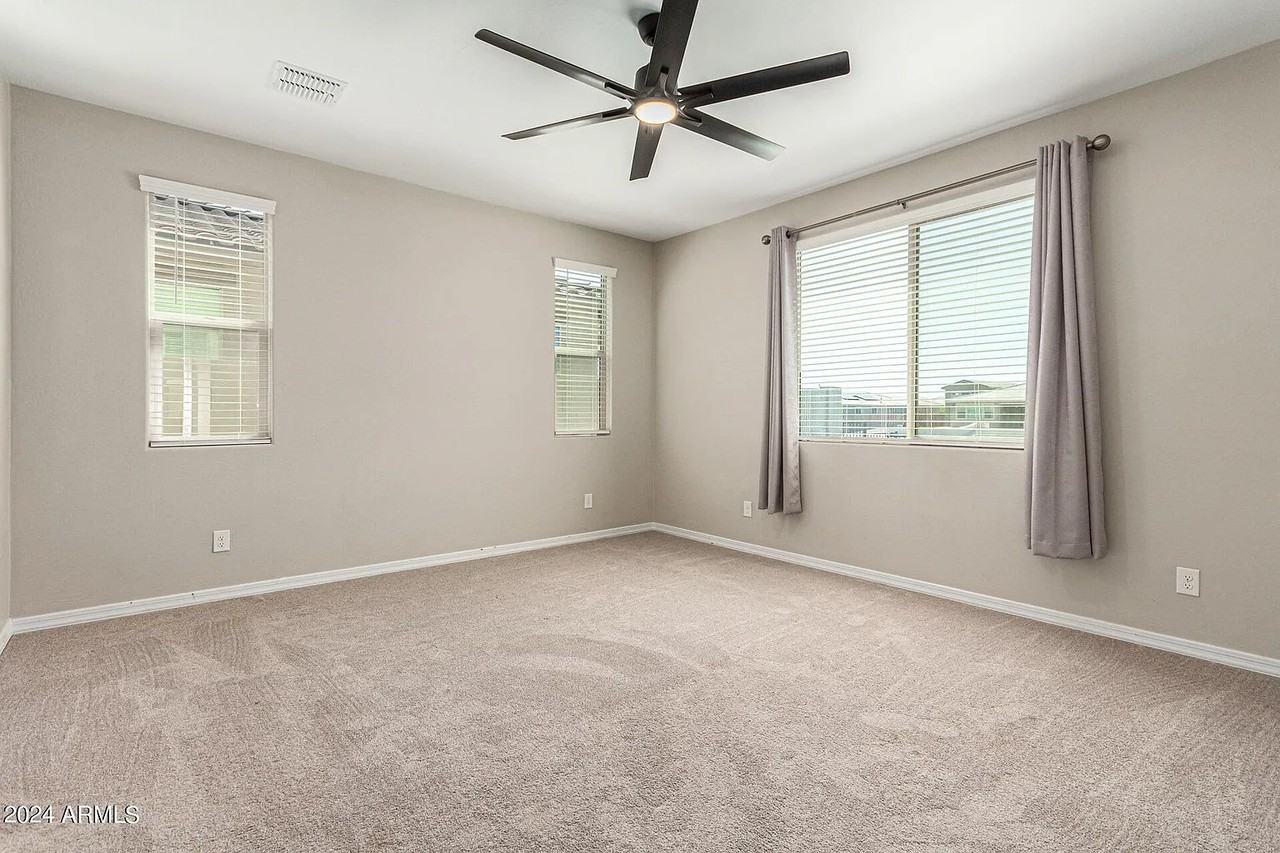 40915 W Agave Rd - Photo 4 of 20