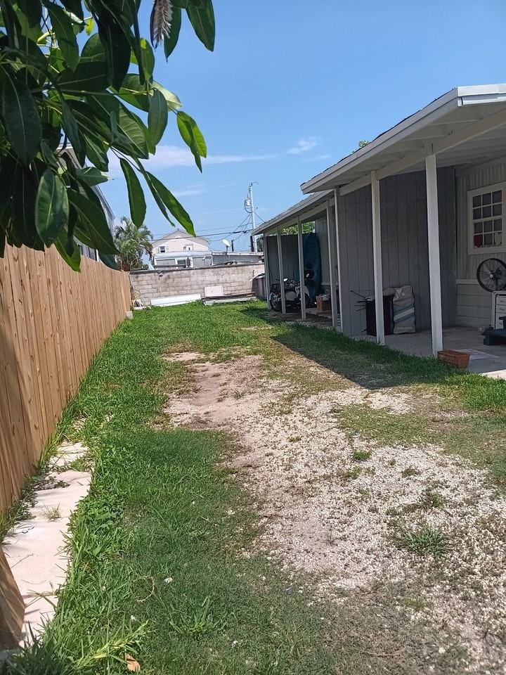 34G Miriam St - Photo 5 of 9